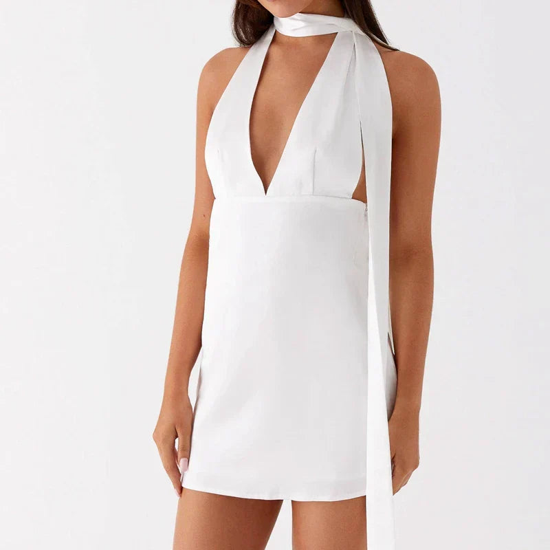 שמלת סאטן קצרה דגם גילה