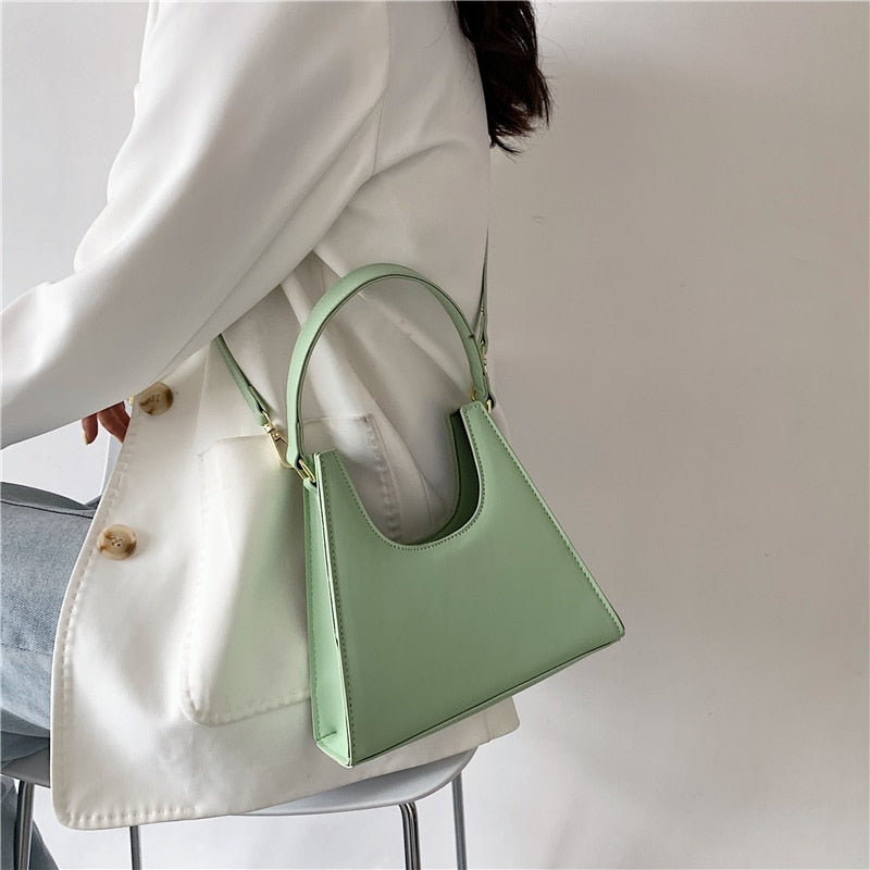 Karlik תיק יד קטן